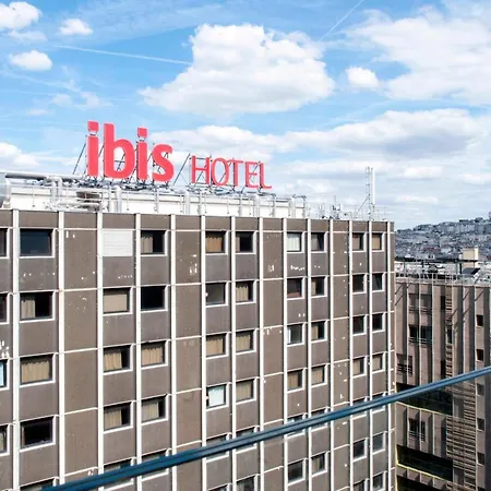 아파트 23 M For 2 With Montmartre View
