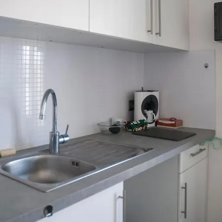 아파트 23 M For 2 With Montmartre View
